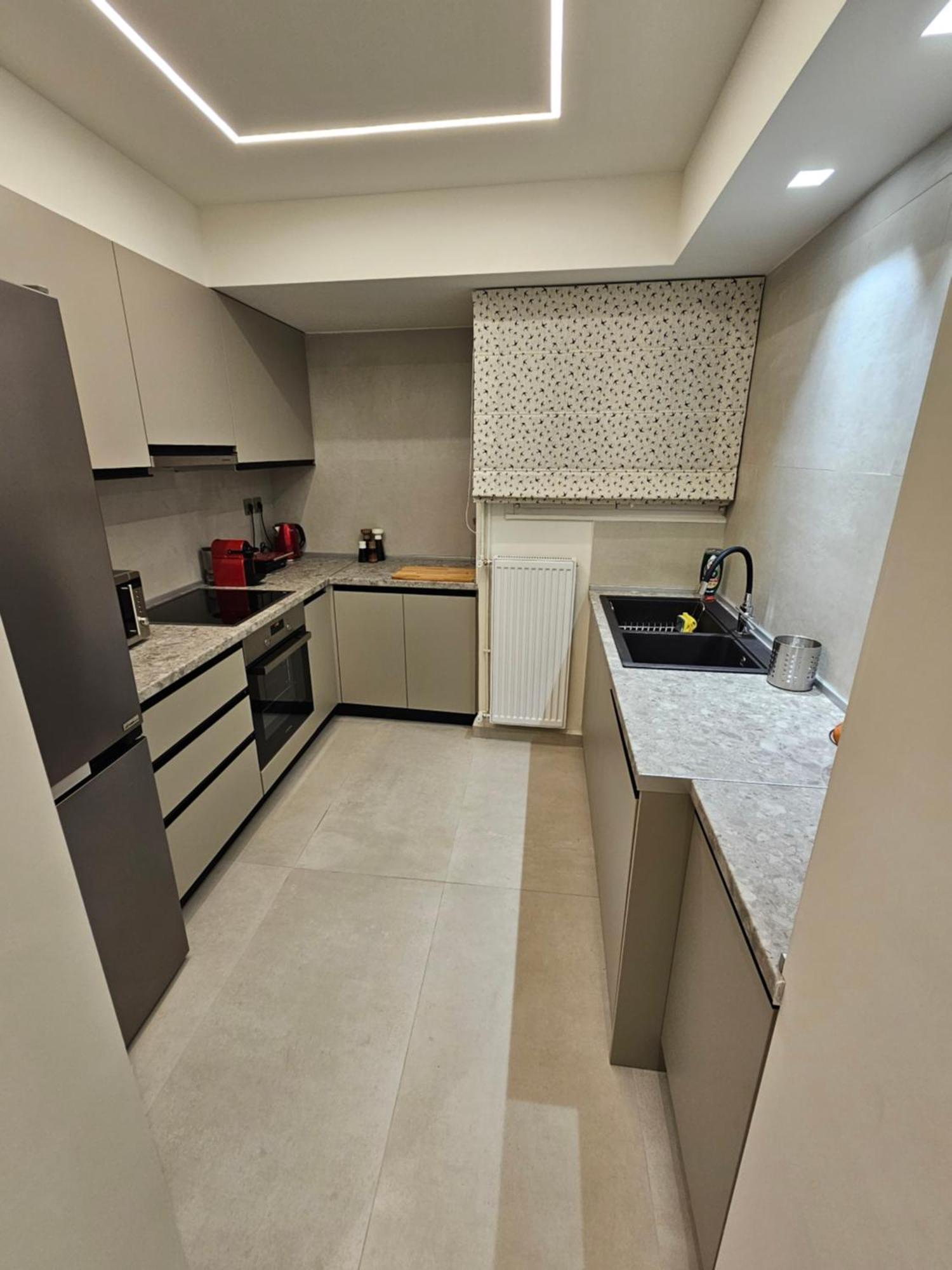 Elektra'S Apartment#2 1St Fl, Διαμέρισμα Στο Κέντρο Της Λάρισας Με Δωρεάν Parking ภายนอก รูปภาพ